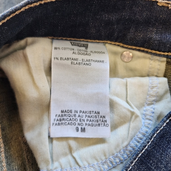 VINTAGE LEVI'S TOO SUPER LOW FLARE JEANS - Picture 4 of 11